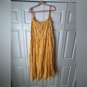 Disney Micky and Minnie Yellow Sundress tropical plus size 3